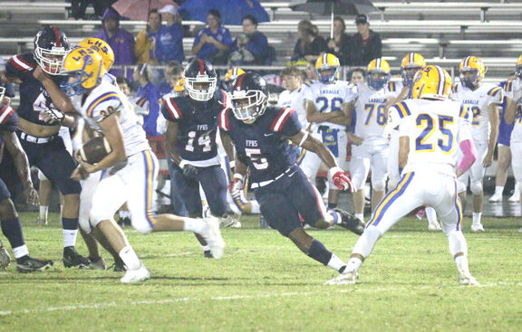 FP beats LaSalle 32-6 in homecoming victory